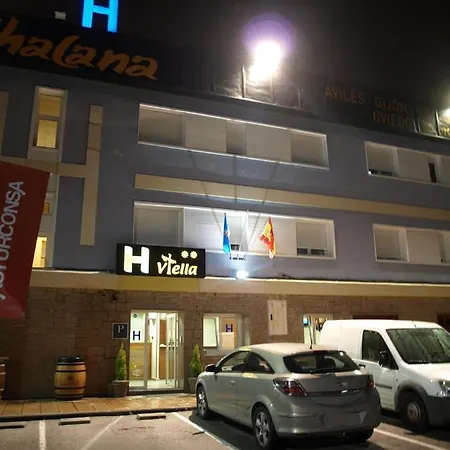 Viella Asturias Гостевой дом Овьедо